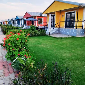 https://happy-lfe-houses.aegeanhotels.net