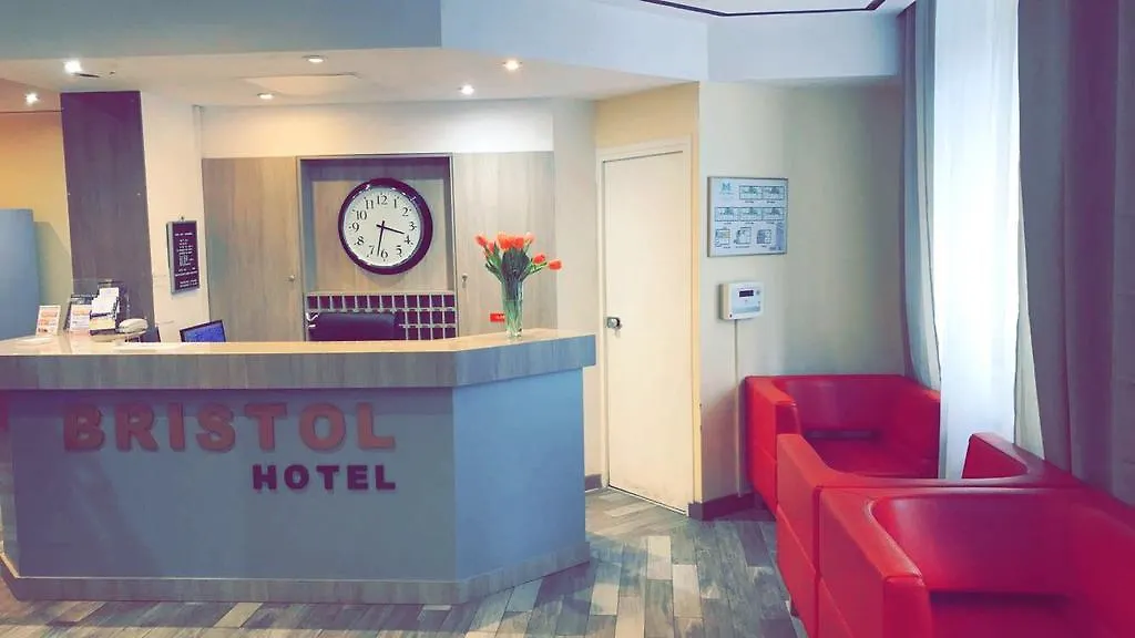 Bristol Republique Hotel Paris