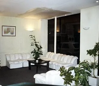 Bristol Republique Hotel Paris